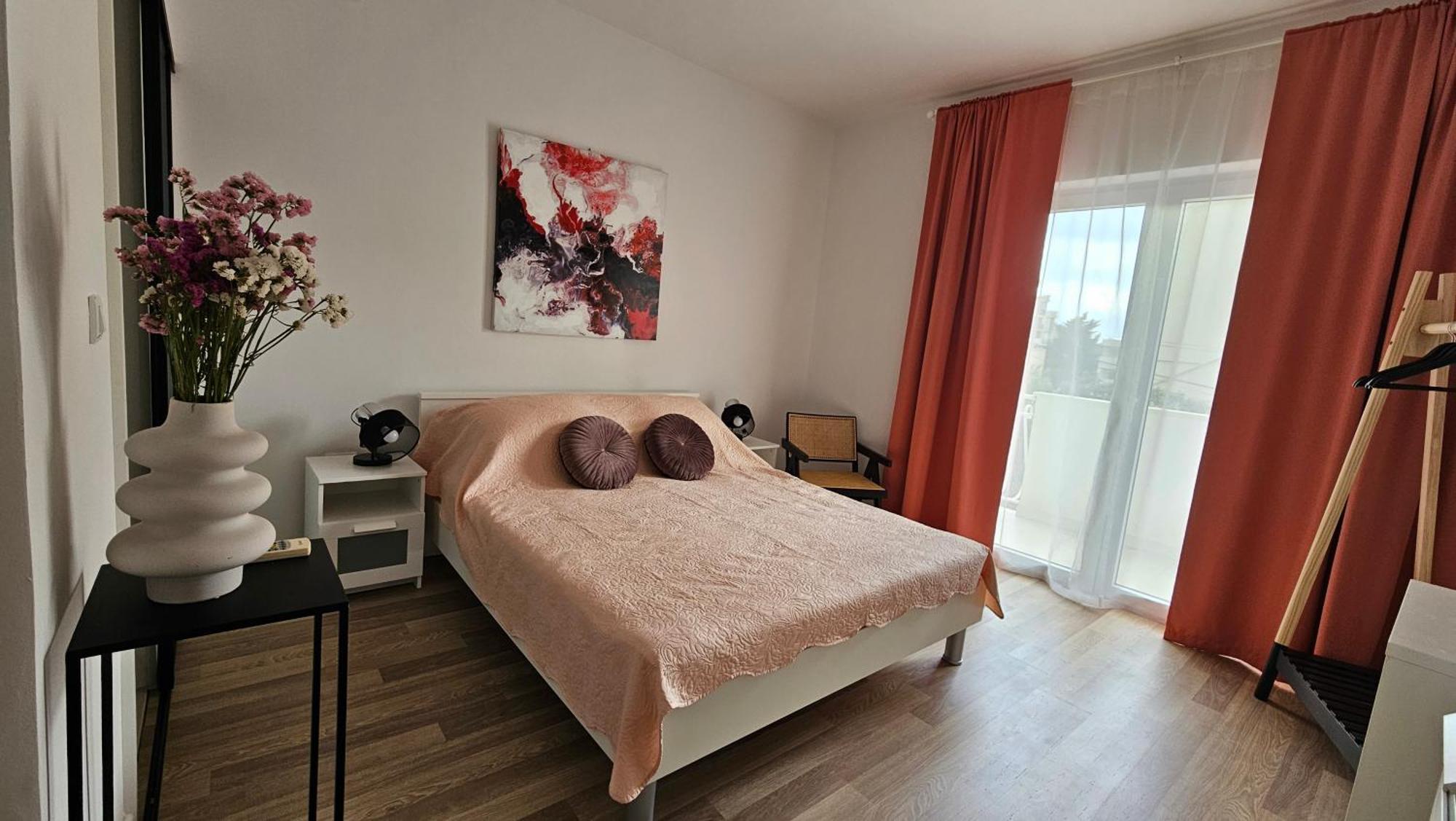 Apartments And Rooms Villa Dona มาคาร์สกา ภายนอก รูปภาพ