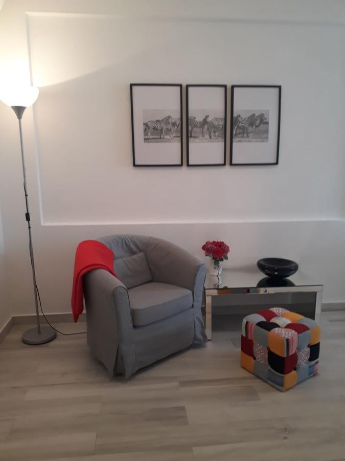 Apartments And Rooms Villa Dona มาคาร์สกา ภายนอก รูปภาพ