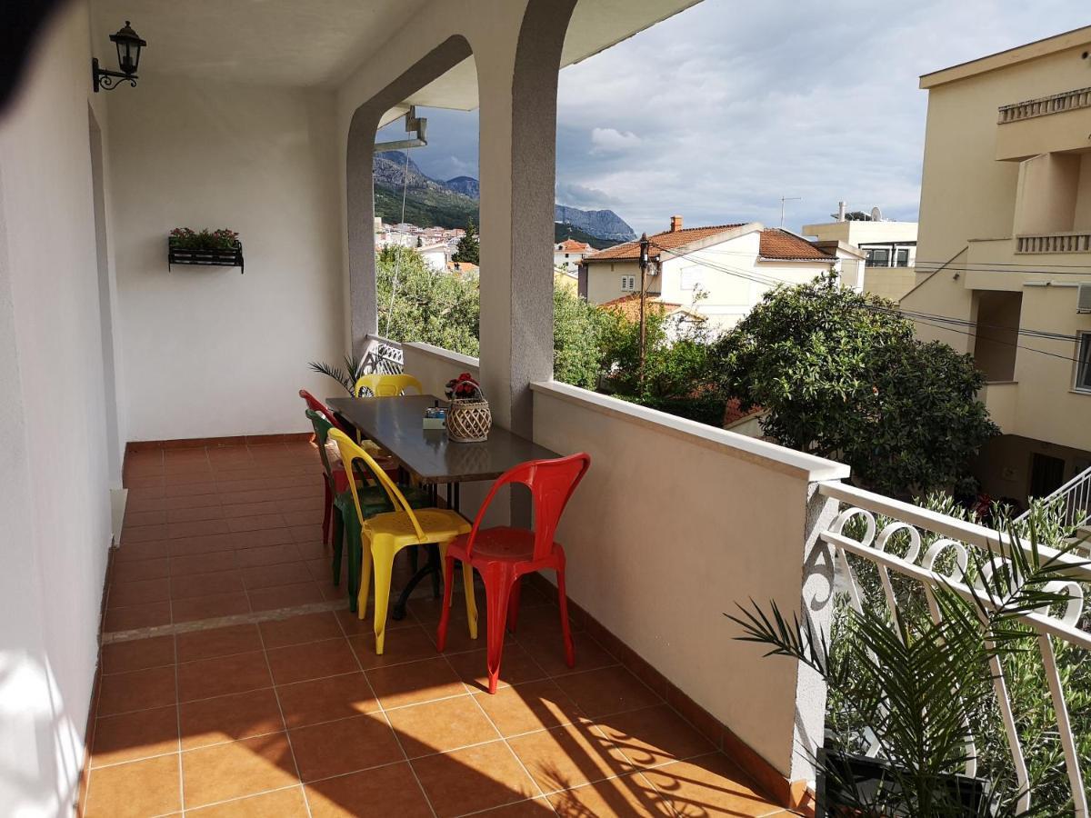 Apartments And Rooms Villa Dona มาคาร์สกา ภายนอก รูปภาพ